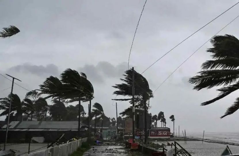 সাত অঞ্চলে ঝড়ের আভাস