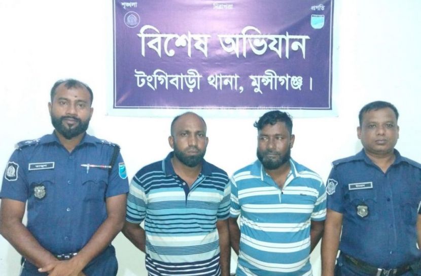  মুন্সীগঞ্জে চোর সন্দেহে কিশোরকে গাছে বেঁধে নির্যাতন, আটক ২