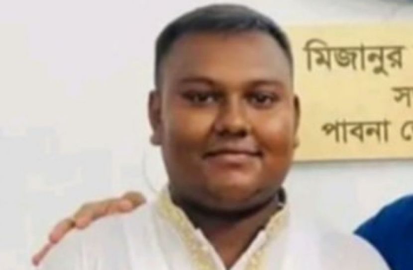 ঈশ্বরদীতে  নিষিদ্ধ ঘোষিত ছাত্রলীগ নেতা গ্রেপ্তার