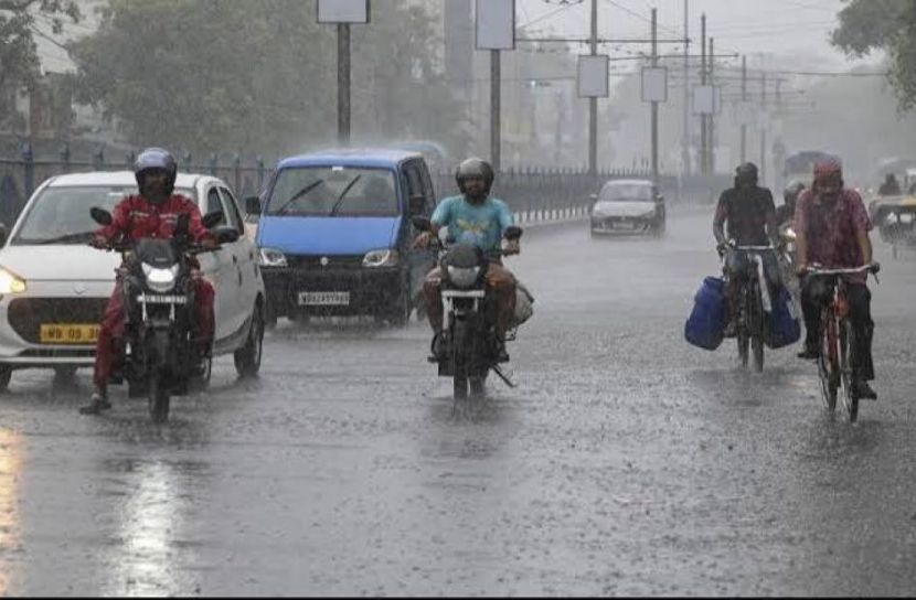 ফের বৃষ্টির আভাস