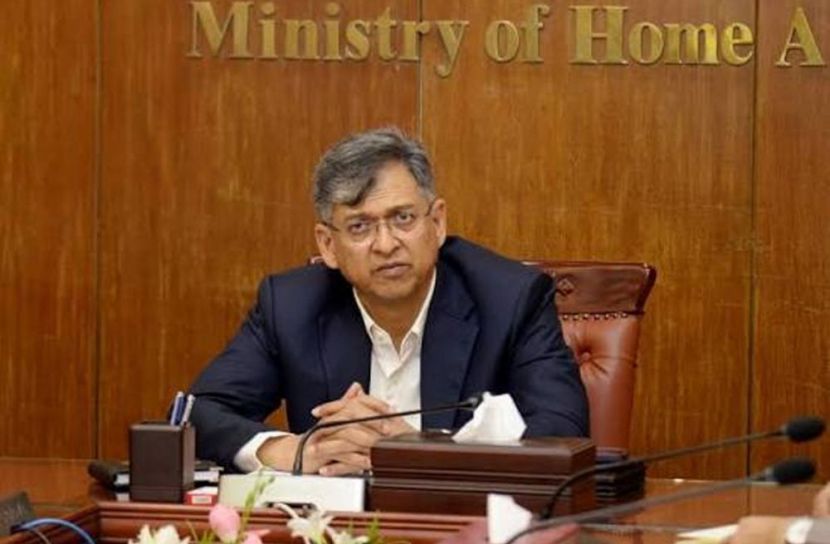 সংবিধানে গ্রহণযোগ্য একটা সংশোধনী আনতে চাই: স্বরাষ্ট্রমন্ত্রী