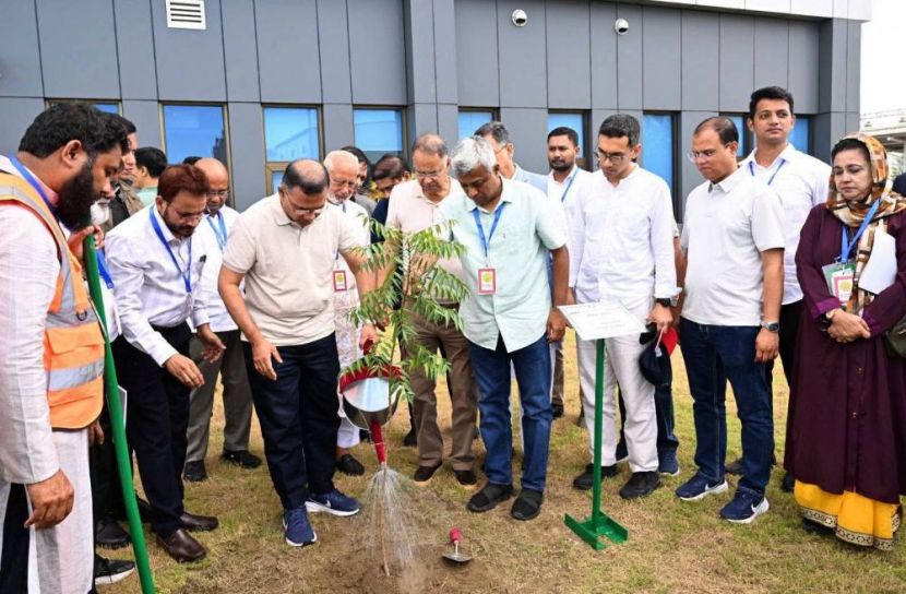 মাতারবাড়ী বিদ্যুৎকেন্দ্র পরিদর্শন করলেন প্রধানমন্ত্রী তারেক রহমান