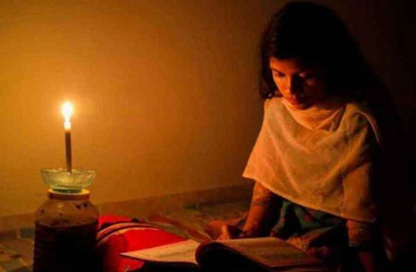 ঢাকায়ও ঘণ্টার পর ঘণ্টা লোডশেডিং, রাতভর ভোগান্তি