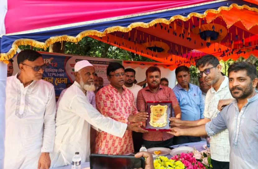 রায়পুরায় তুলাতলী প্রিমিয়ার লীগের ফাইনাল অনুষ্ঠিত