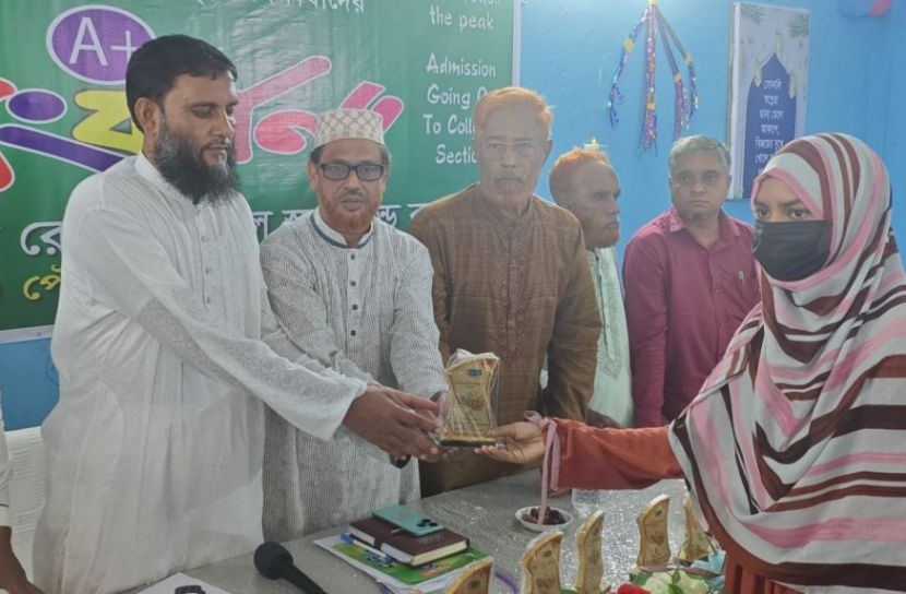 সুন্দরগঞ্জে দুই শতাধিক মেধাবী শিক্ষার্থীকে সংবর্ধনা