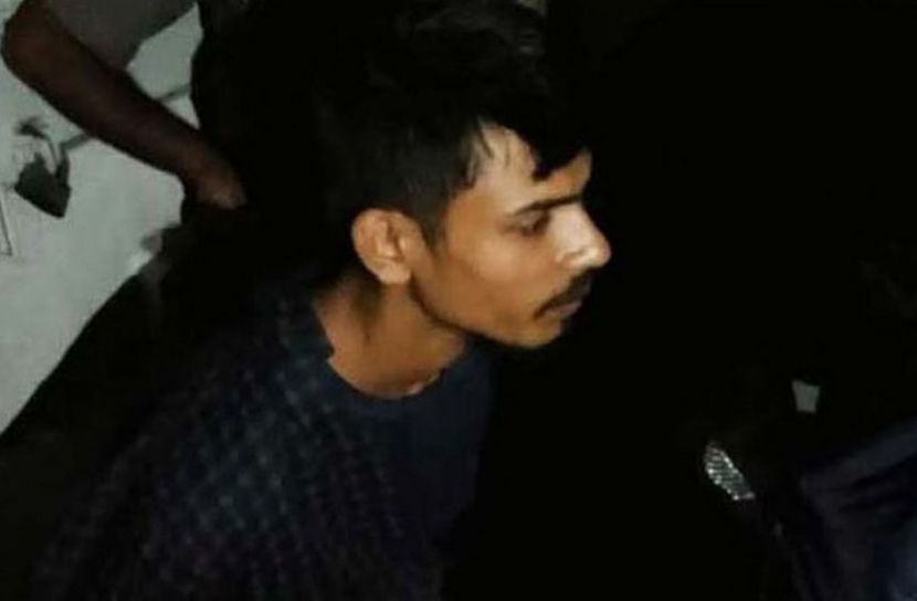 কারাগারফেরত জুয়েল দুই হাতবোমাসহ গ্রেপ্তার