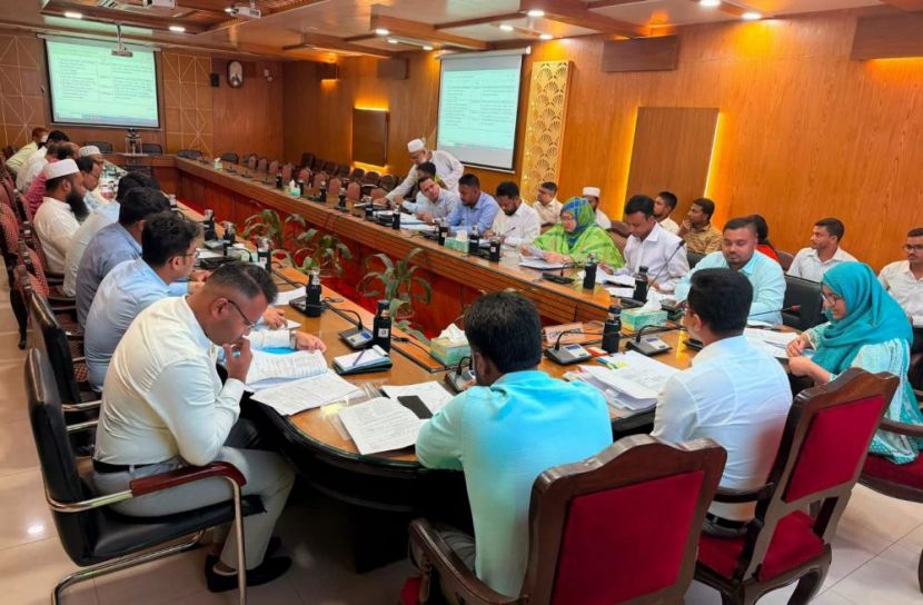 পিরোজপুরে জেলা প্রশাসনের আয়োজনে জেলা রাজস্ব সভা অনুষ্ঠিত