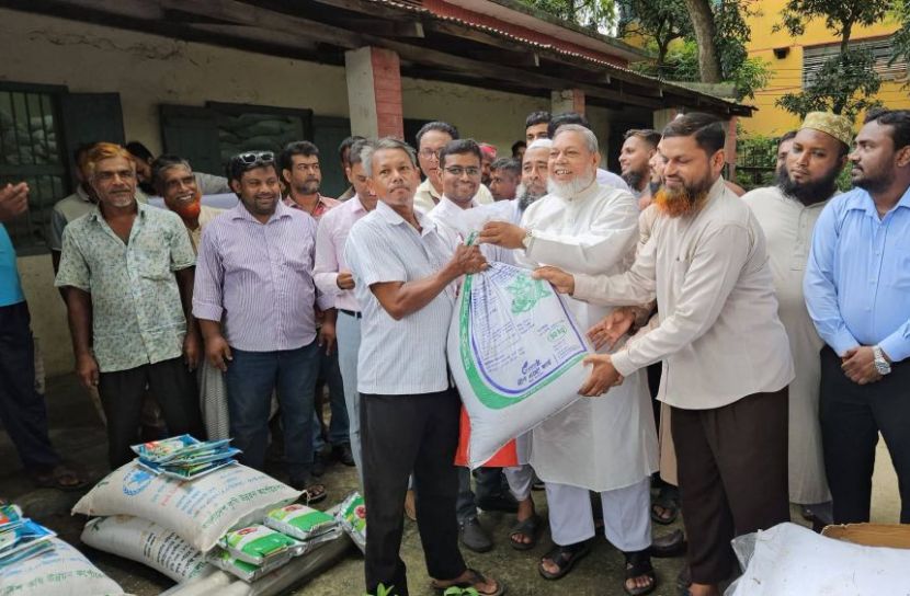কৃষিই দেশের অর্থনীতির মূল ভিত্তি  --অধ্যাপক  আবু তালেব মন্ডল এমপি