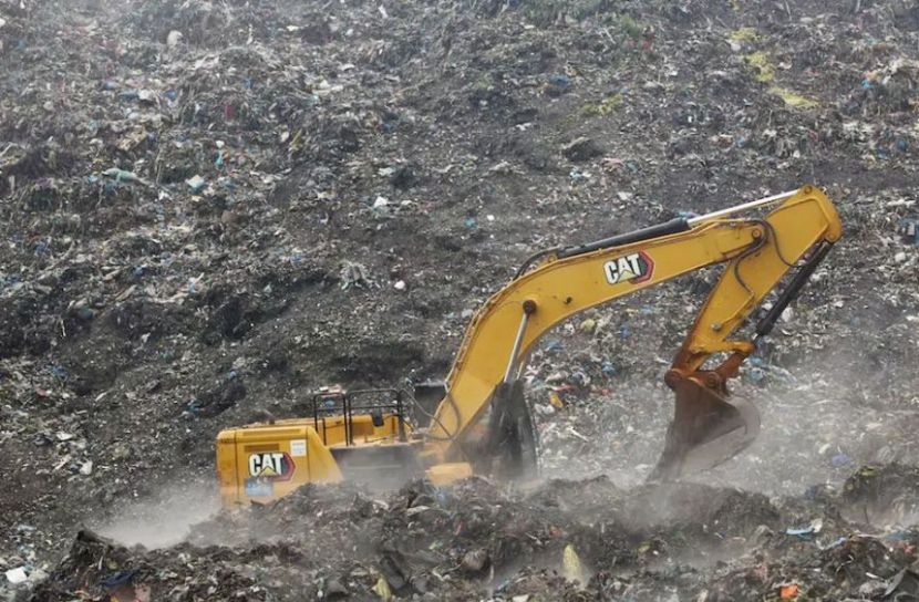 গিনিতে ময়লার স্তূপ ধসে ৩০ জনের মৃত্যু