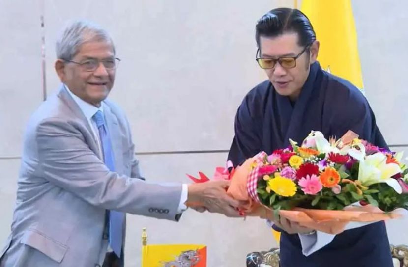 ঢাকায় ভুটানের রাজার যাত্রাবিরতি, রাষ্ট্রপতির সৌজন্য সাক্ষাৎ