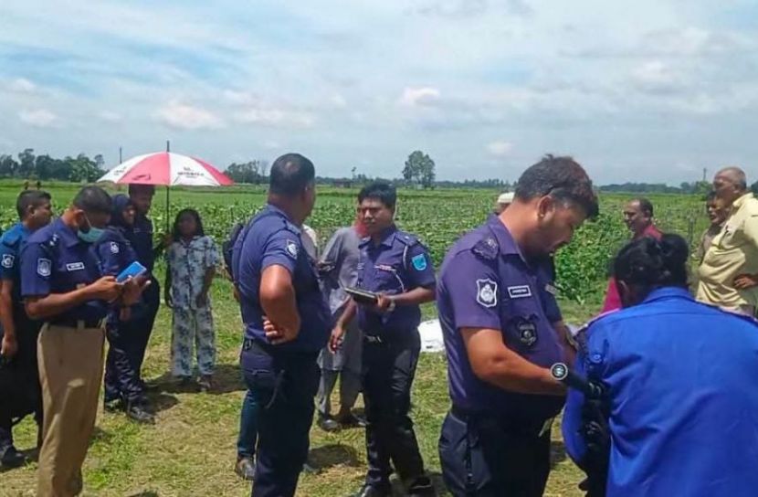 সাটুরিয়ায় জমি থেকে নারীর মরদেহ উদ্ধার