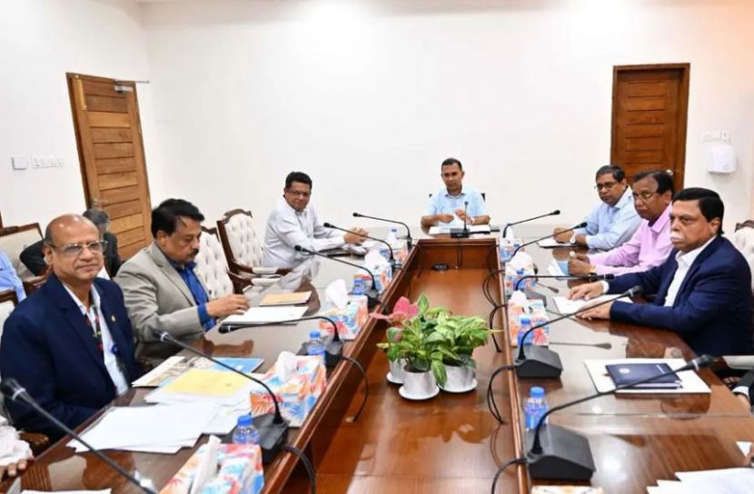 লেক দূষণ রোধে বিশেষ উদ্যোগ