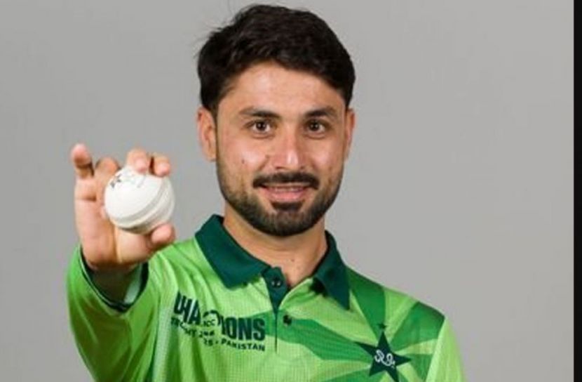 রশিদ খানকে টপকে এক নম্বর বোলার আবরার