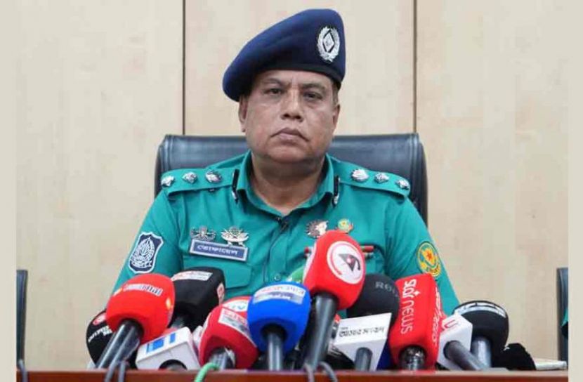 ককটেল বিস্ফোরণ নিয়ে পাটওয়ারীকে জিজ্ঞাসাবাদ করা উচিত: ডিএমপি