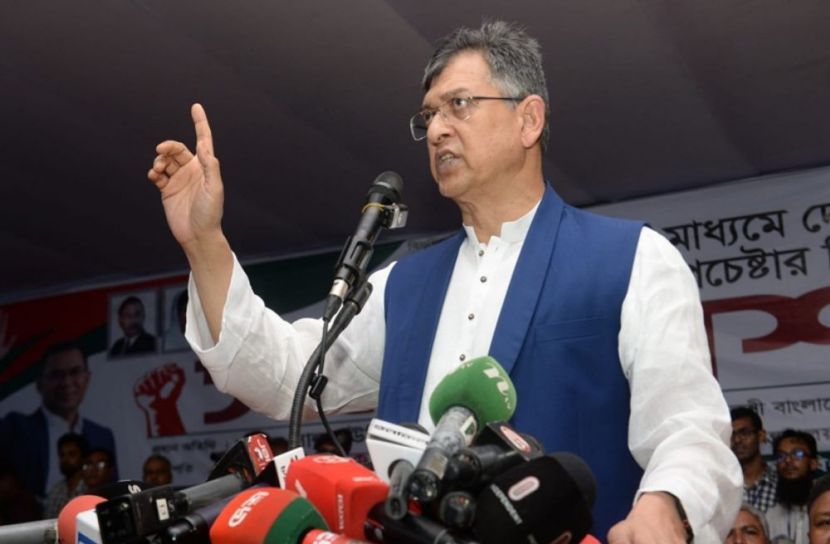 ফ্যাসিবাদী শক্তিকে দেশে রাজনীতি করতে দেওয়া হবে না: স্বরাষ্ট্রমন্ত্রী