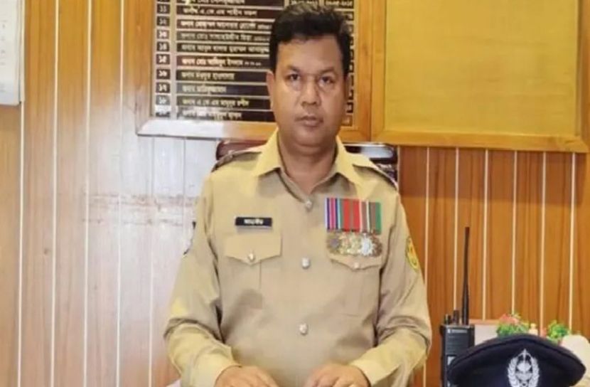 মিরপুরে স্বাস্থ্যকেন্দ্রে হামলা-ভাঙচুরের পর সরানো হল থানার ওসিকে