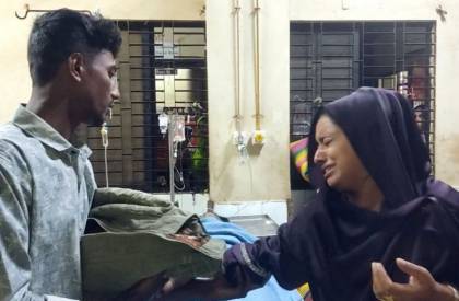 কুষ্টিয়ায় চিকিৎসার অভাবে রোগীর মৃত্যু, চিকিৎসকের উপর হামলা