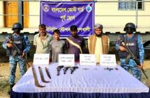 ছবি: কোস্ট গার্ডের সৌজন্যে