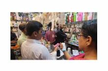 কুষ্টিয়ায় মূল্য নিয়ন্ত্রণে অভিযান, তিন প্রতিষ্ঠানে জরিমানা