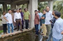 পিরোজপুরে নির্মাণাধীন মাদ্রাসা কাম সাইক্লোন সেন্টার পরিদর্শন করেছেন কাজী রওনাকুল ইসলাম টিপু